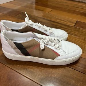 Burberry Sneakers